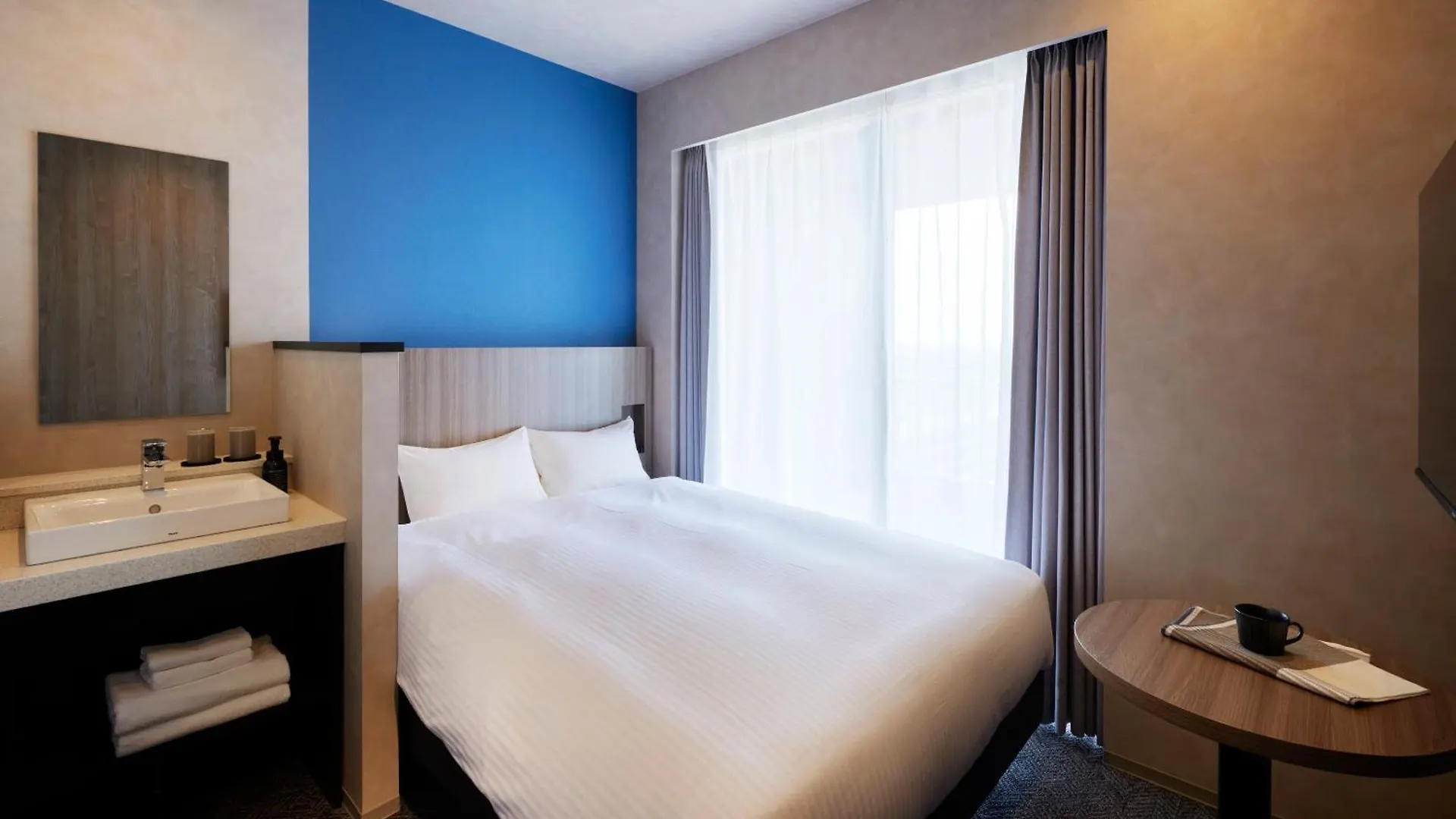 Aparthotel Es Con Field Hokkaido Hotel Kitahiroshima Station